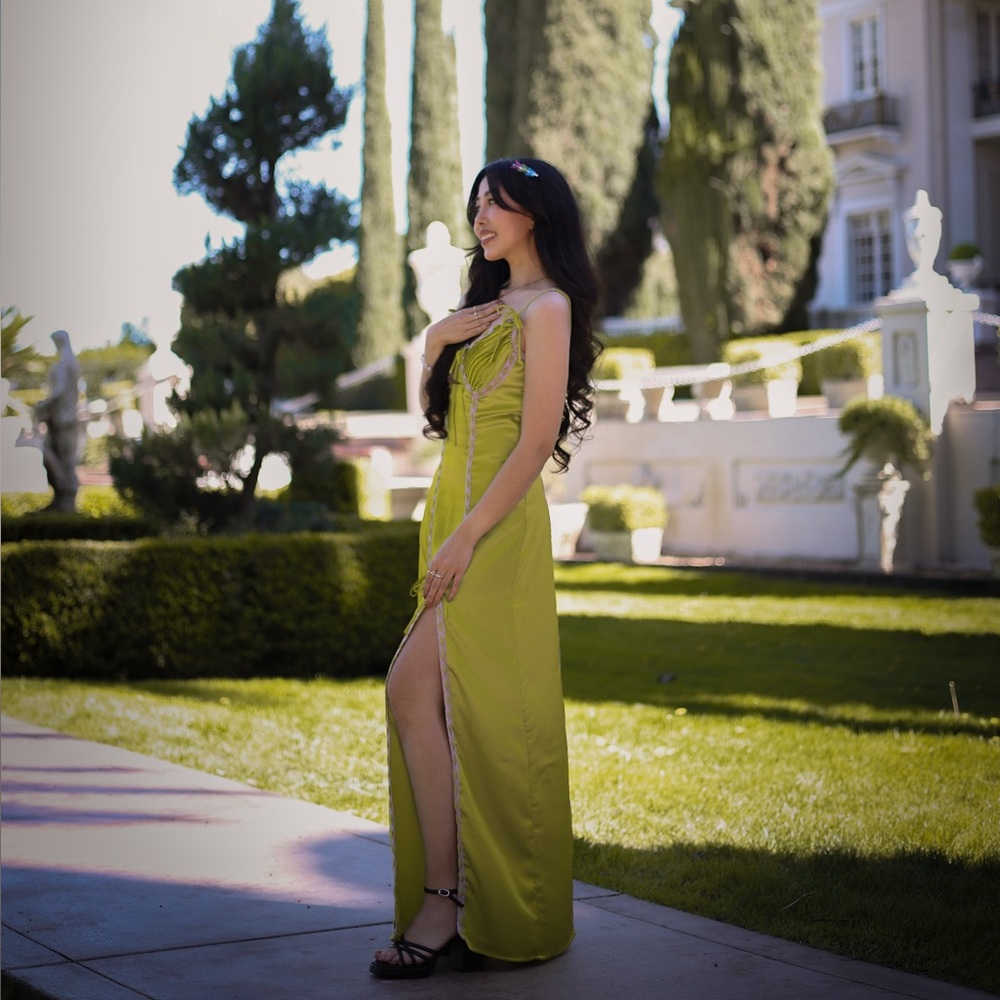 Betsey Johnson Elegant Green Dress